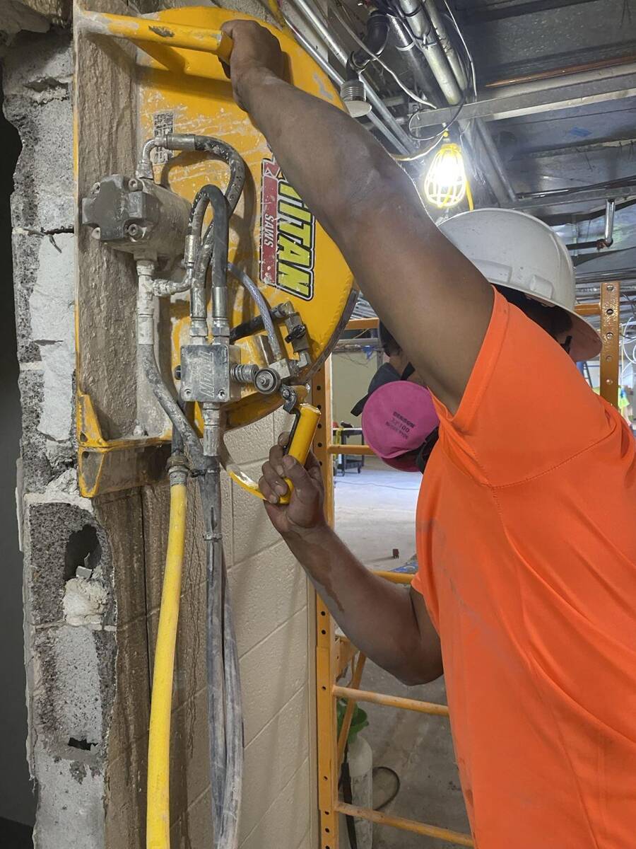 Precision wall sawing